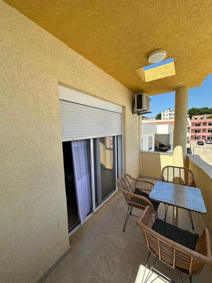 Apartments Edona Ulcinj Eksteriør billede